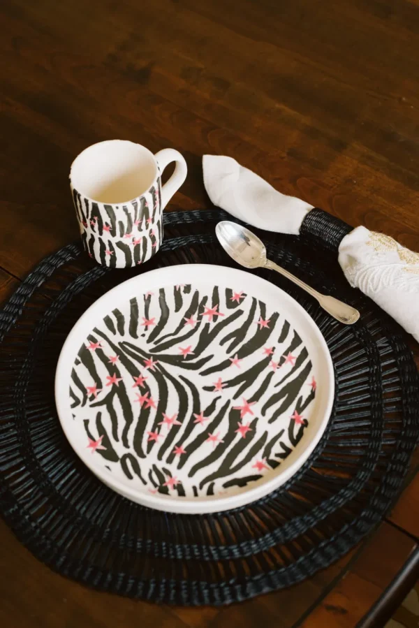 Home-Sensi Studio Dessert Dish “Estrellas y Zebra”